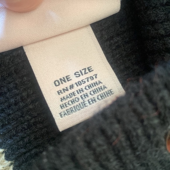 Juicy Couture Black with Gold Trim One Size Beanie - Picture 7 of 8